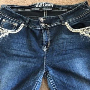 Low rise dark wash womens jeans